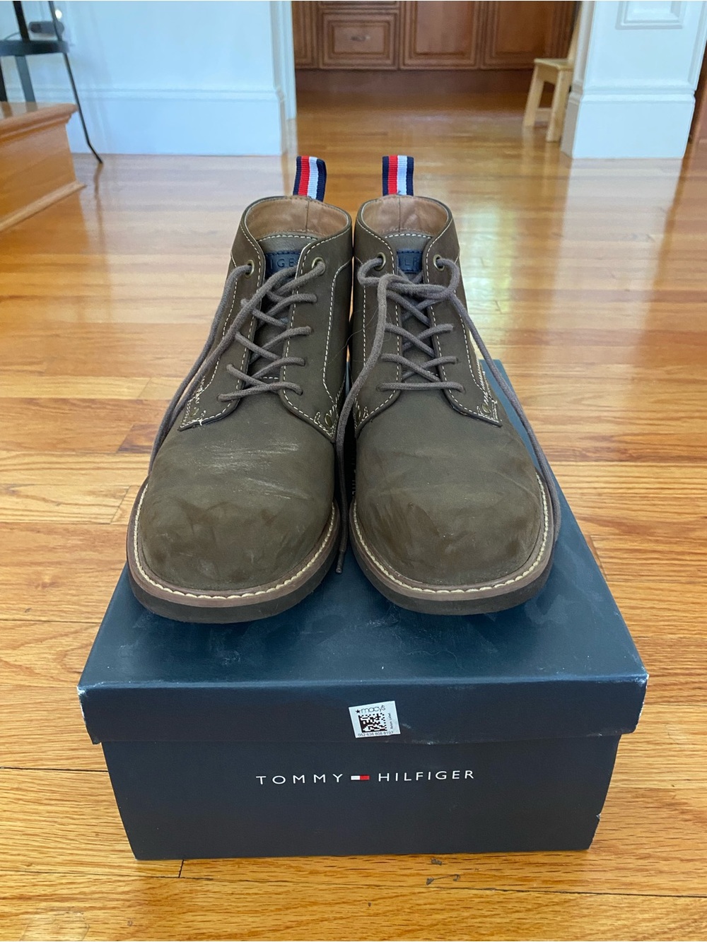 Tommy Hilfiger Men's Brown Leather Chukka Boots